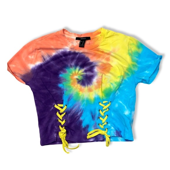 Forever 21 tie dye crop tshirt with lace up front tie details Size Medium - Picture 1 of 4
